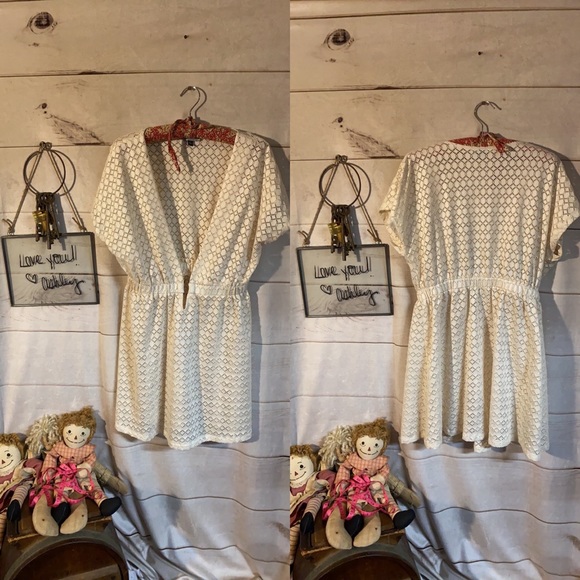 J Valdi; Off White; Eyelet; Swim Cover Up; M - Picture 3 of 12